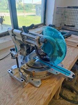 Pokosová píla Makita LS1219L - 2