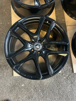 Sada MERCEDES GLE W167 GL GLE ML 63S AMG 21" - 2