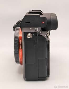 Sony Alpha A7R III - 2