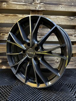 VW T5, T6 - 4x ALU zn. MAK 5x120 R18 - 2