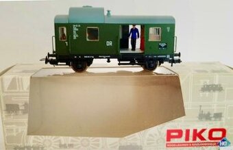 Vagóny H0 PIKO s cestujúcimi 2 ks - 2