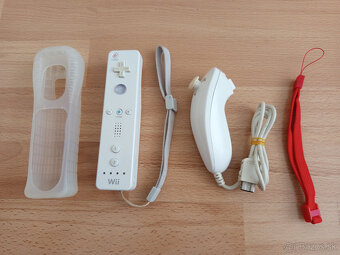Nintendo WII ovládač komplet - ORIGINÁL Nintendo; biely - 2