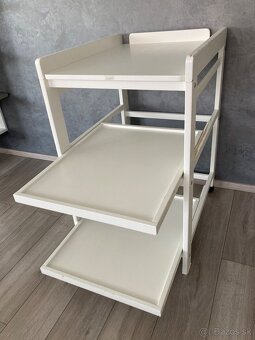 Prebaľovací pult zn. Quax - 2