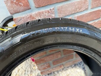 Predám zimné pneumatiky 225/50 R17 - 2