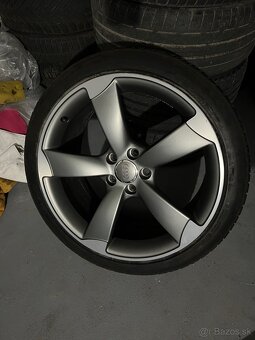 AUDI ROTOR R19 9j - 2