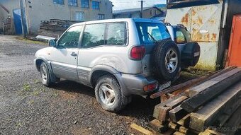Nissan Terrano II 2,7tdi 92kw - 2