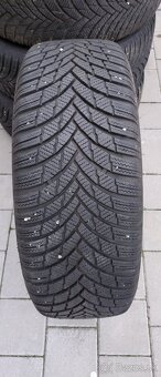 Zimná sada VW 215/55 R17 + Firestone rezervované - 2