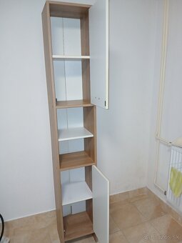Kúpeľňová skrinka - 2