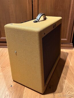 Predám Fender Blues Junior Tweed gitarové kombo - 2
