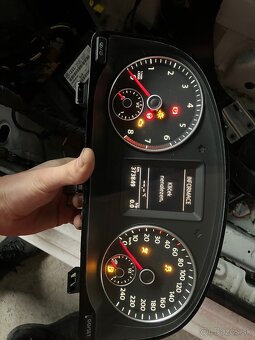 Maxidot budíky Volkswagen Caddy 2013 - 2