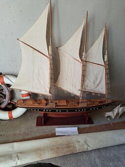 Model plachetnice - 2