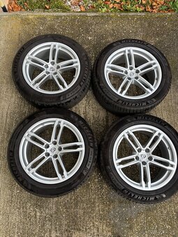 Porsche Macan - orig sada diskov rv 2024 - 2