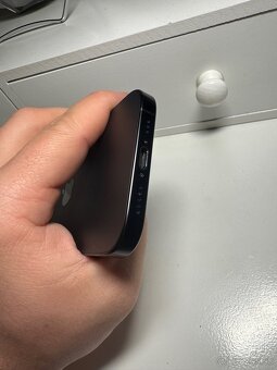 iPhone 16 PRO 256 gb - 2