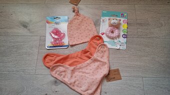 Plienky 2 (3-6 kg) + darceky - 2