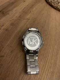 Damske hodinky 10€ - 2