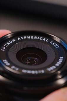 Fujifilm XF 18mm f/2 R - 2