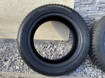 215/55 R17 98V zimné GOODYEAR - 2