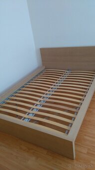 Postel s matracou IKEA - 2