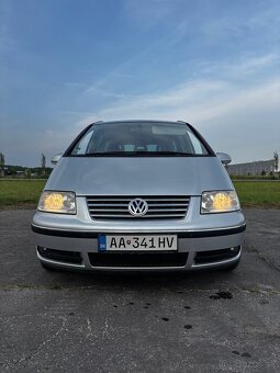Volkswagen Sharan 2.0 TDi 103 Kw Manual - 2