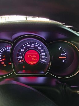 Predám Kia Ceed 1,4 - 74 kw - 2