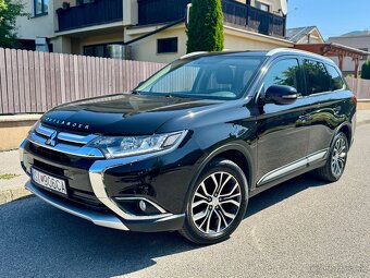 Mitsubishi Outlander 2.0MIVEC 4x4 Automat 2019 - 2