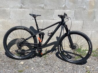 Predam celoodpruzeny Cube black - 2
