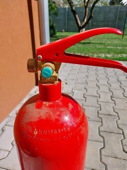 Co2 flaša - 2