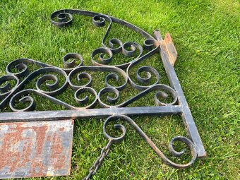 Vývesna tabula - štít - 2