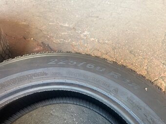 Zimne pneumatiky Pirlli 225/60 R18 - 2