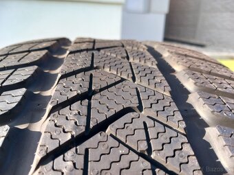 245/40 r18 zimne pneumatiky - 2