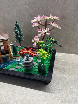 LEGO Icons 10315 Tichá záhrada - 2