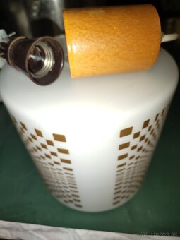 Svietidlo s tienodlom akcia 8€ priamo Po - 2