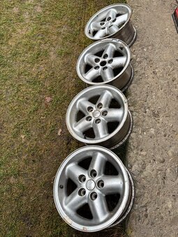 Kolesa,disky jeep 5x114,3 r16 - 2