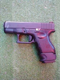 Dva 15  ranové zásobníky s návlekom pre pištoľ Glock 26 - 2