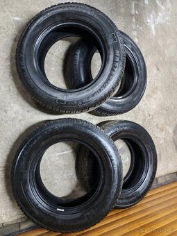 215/70 R16 zimné - 2