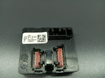 Riadiaca jednotka pre multifunkcny volant 1P0959542 - 2