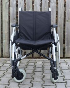 004-Mechanický invalidný vozík Meyra. - 2