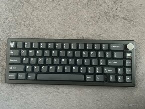 Custom mechanická klávesnica - GMK67 - 2