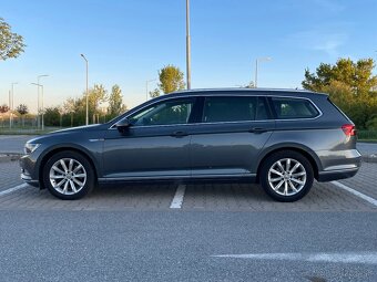 Volkswagen Passat Variant 2.0 TDI 4Motion DSG Highline – výb - 2