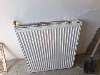 Predam radiator 800x900 a 1600 x 600 - 2