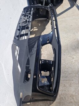 Audi A6 4G0 S-line 2010- predný nárazník - 2