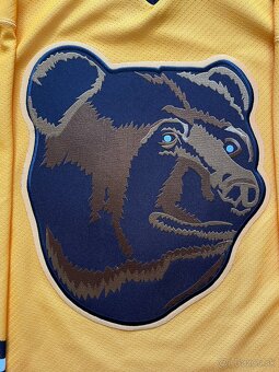 Hokejový NHL dres Boston Bruins Pooh Bear - 2