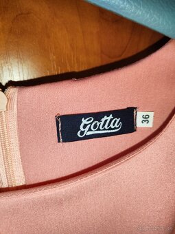 Krásne elegantné šaty veľkosť 36, nové, akcia 5€ - 2