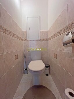 Ponúkame na predaj čiastočne zariadený klimatizovaný 4-izbov - 2