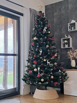 Vianočný stromček  250cm - 2