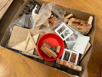 teifoc nurovany domcek - 2