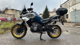CF Moto 800MT Touring r.v. 2023 - 2