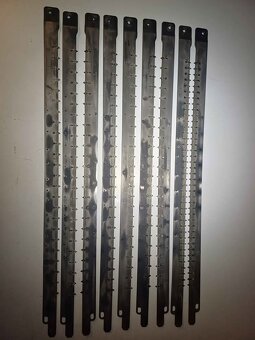 Dewalt Aligátor - 2