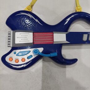 Detska elektricka gitara - 2