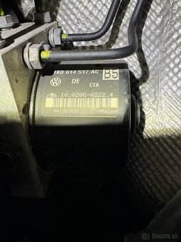 ABS kocka Octavia 2 - 2